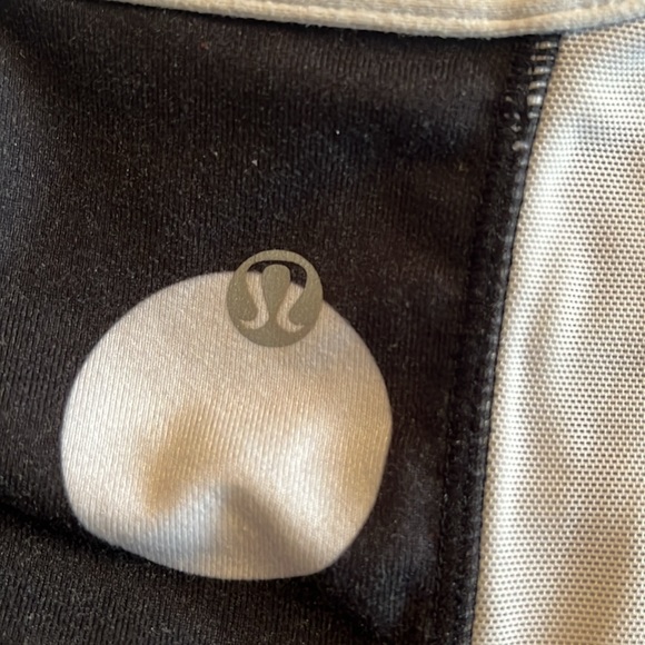 Lululemon Workout Top - Picture 3 of 6